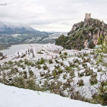 Las 4 Lunas Zahara De La Sierra Buitenkant foto